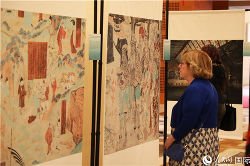 敦煌文化環(huán)球連線 在美舉行 數(shù)字技術(shù)助力文化傳播